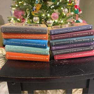 Series of unfortunate events books